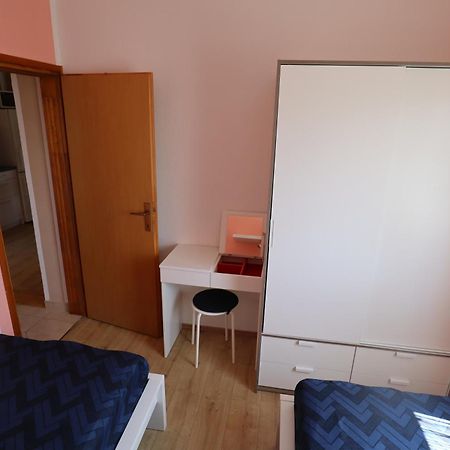 Apartman ˝Abaza˝ Вир Екстер'єр фото