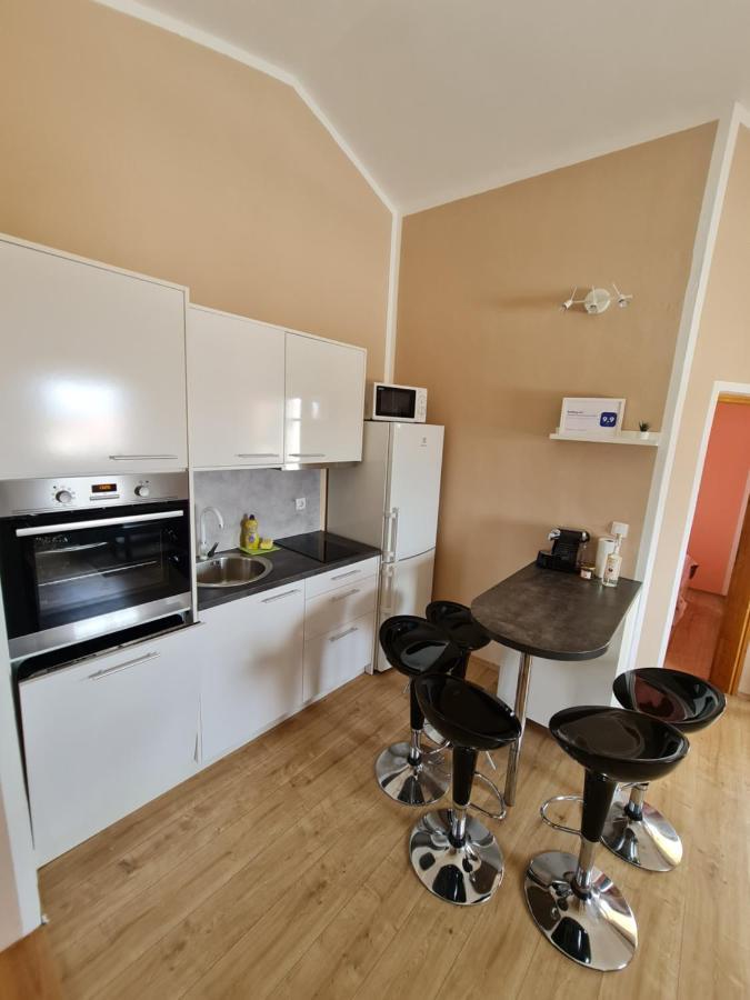 Apartman ˝Abaza˝ Вир Екстер'єр фото
