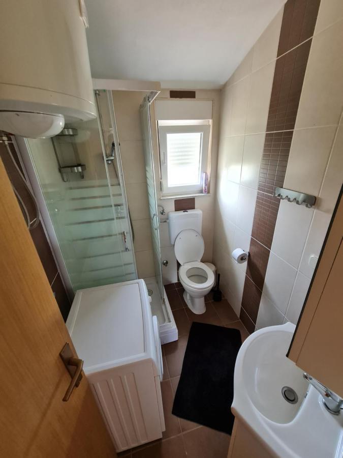 Apartman ˝Abaza˝ Вир Екстер'єр фото